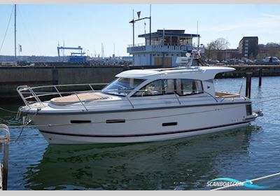 Nimbus 305 Coupé Motorboat 2017, with Volvo Penta D3-150 engine, Germany