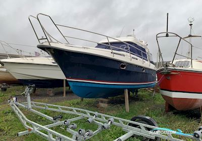 Nimbus 320 Coupe Motorboat 2005, with D4-210 A engine, United Kingdom