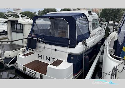 Nimbus 320 Coupé Motorboat 2006, with Volvo Penta engine, Sweden