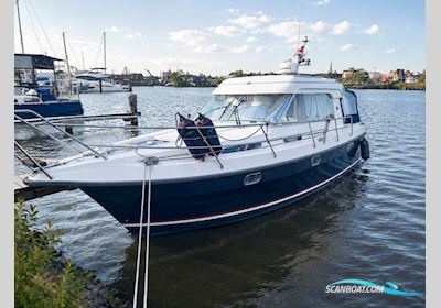 Nimbus 320 Coupé Motorboat 2005, with Volvo Penta D4 engine, Germany