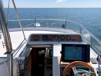 Nimbus 370 Coupè (Commander) Motorboat 2001, with Volvo Penta KAMD 43 engine, Sweden