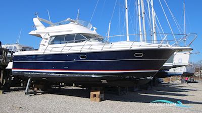 Nimbus 380 Carisma Motorboat 2004, with Volvo Penta engine, Denmark