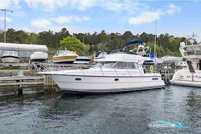 Nimbus 380 Carisma Motorboat 2000, with Volvo Penta engine, Sweden