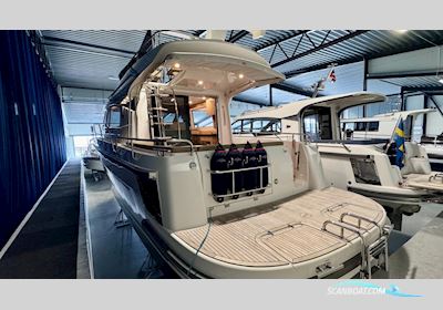 Nimbus 405 Fly Motorboat 2022, with Volvo Penta engine, Sweden