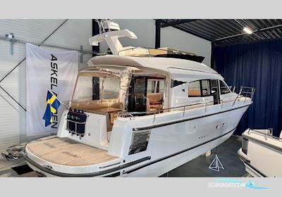 Nimbus 405 Flybridge Motorboat 2023, Denmark