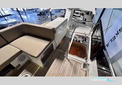 Nimbus 405 Flybridge Motorboat 2023, Denmark
