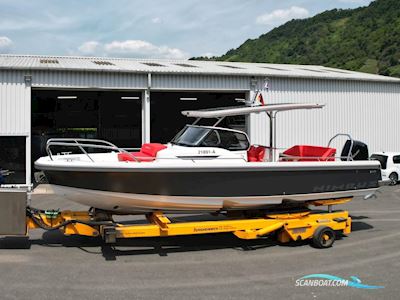 Nimbus T9 Motorboat 2022, with Mercury engine, Germany