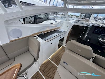 Nimbus W9 Motorboat 2022, with Mercury engine, Germany