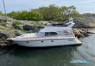 Nord West 390 Flybridge Motorboat 2001, with Volvo Penta KAD44 engine, Sweden