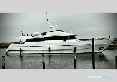 OneOff 92 - Lady Marjan Motorboat 1986, with 2 x Mercedes V12 (OM 424) engine, Denmark
