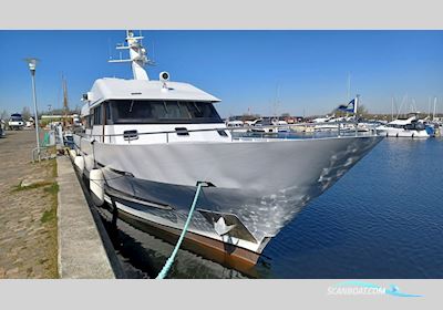 OneOff 92 - Lady Marjan Motorboat 1986, with 2 x Mercedes V12 (OM 424) engine, Denmark