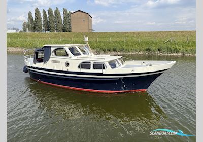 Oostvaarder 900 OK/AK Motorboat 1980, The Netherlands