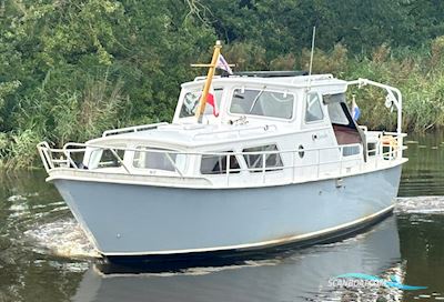 Otter Kruiser Okak Motorboat 1980, with Peugeot engine, The Netherlands