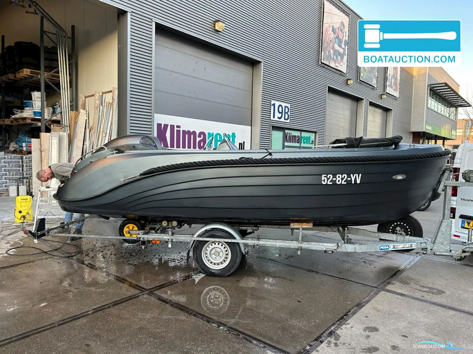 Oud Huijzer 570 Motorboat 2017, with Suzuki engine, The Netherlands