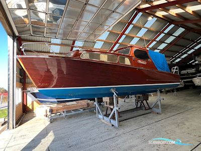 Oxelø 30 / Mahogny Motorboat 1966, with Volvo AQ 170 engine, Denmark