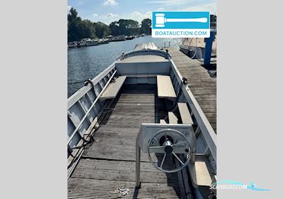 PONTOON M4 Motorboat 1944, with Suzuki engine, The Netherlands