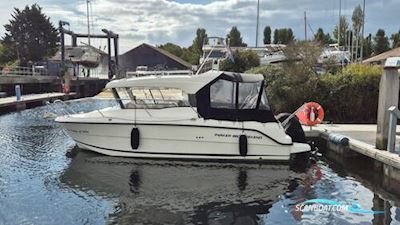 Parker 660 Weekender Motorboat 2016, with Mercury F150 L engine, United Kingdom
