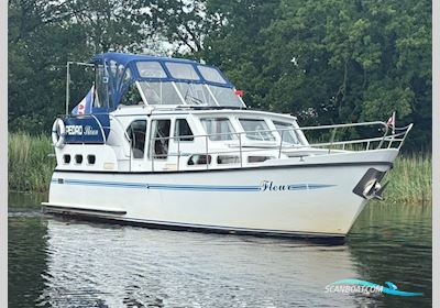 Pedro Skiron 35 Motorboat 2001, with Perkins Sabre engine, The Netherlands