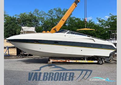 Performance Marine 907 Performance Motorboat 2004, with Volvo Penta 8.1 Gi 2 engine, Italy