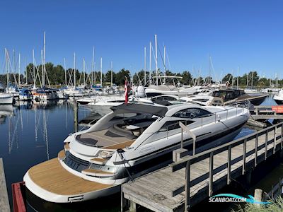 Pershing 52 Motorboat 2004, with Man V10 Diesel engine, Denmark