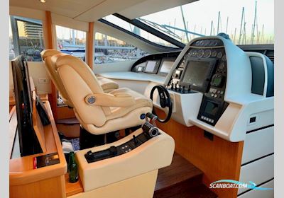 Pershing 76 Motorboat 2004, with 2 Mtu 16V 2000 M91 + Arneson Drive engine, Italy