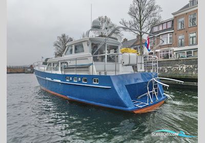 Pieter Beeldsnijder Spiegelkotter 15.00 VS Motorboat 2005, with Cummins 2.8 engine, The Netherlands
