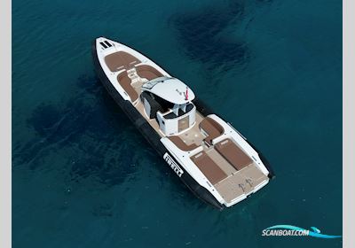 Pirelli Pzero 14 MT Motorboat 2020, with Mercruiser engine, Turkey