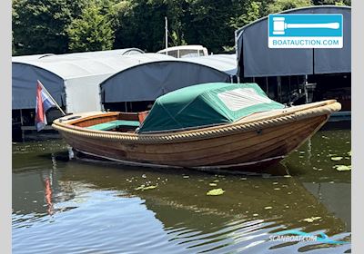 Plashoevevlet 720 Motorboat , with Vetus engine, The Netherlands