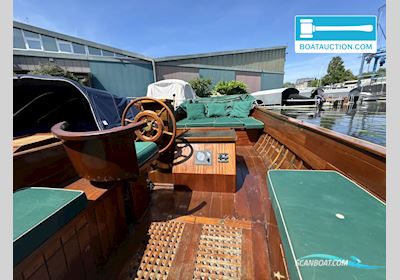Plashoevevlet 720 Motorboat , with Vetus engine, The Netherlands