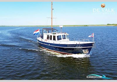 Porsius Kotter 1400 Motorboat 1975, with John-Deere engine, The Netherlands