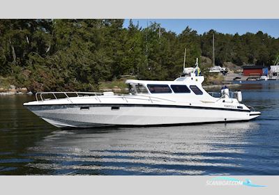 Powertech 33 Motorboat 2012, with Mercruiser engine, Sweden