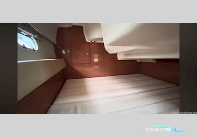 Prestige 30S Motorboat 2007, with Volvo Penta D3 engine, United Kingdom