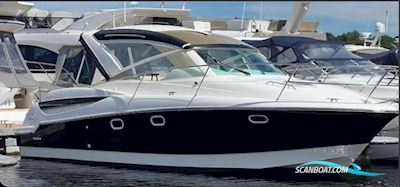 Prestige 30S Motorboat 2007, with Volvo Penta D3 engine, United Kingdom