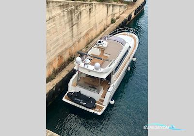 Prestige 450 FLY - 2017 - IPS Motorboat 2017, with VOLVO PENTA D6-435 IPS 600 engine, Croatia
