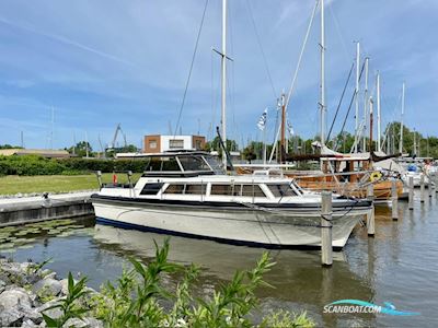 Princess 32 Motorboat 1981, with Volvo Penta engine, The Netherlands