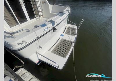 Princess 35 Motorboat 1992, with Volvo engine, United Kingdom