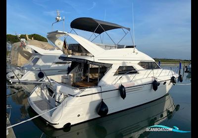 Princess 470 Fly Motorboat 1993, with Caterpillar3208 engine, Italy