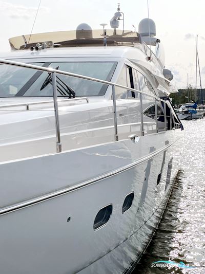 Princess 67 Flybridge 2x1200 Mtu Motorboat 2008, with Mtu V8 M93 2000 engine, Sweden