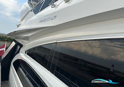 Princess 67 Flybridge Motorboat 2005, with Man V10 1100 Cmr engine, Denmark