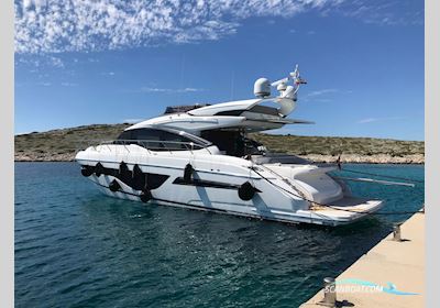Princess S66 Motorboat 2020, with Man V12 engine, Croatia