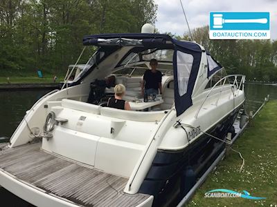 Princess V39 Motorboat 1995, with Mercruiser engine, The Netherlands