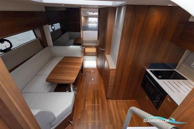 Princess V40 Motorboat 2021, with 2 x Volvo D6-340 engine, United Kingdom