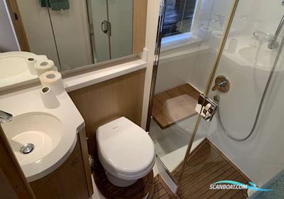 Princess V42 Mkiii Motorboat 2010, with Volvo Penta engine, Denmark