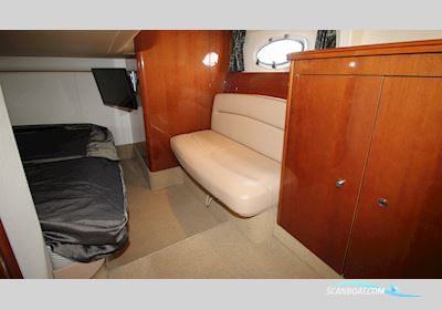 Princess V42 Motorboat 2004, with Volvo Penta engine, Denmark