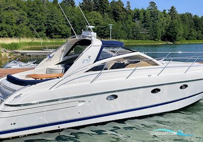 Princess V42 Motorboat 2004, with Volvo Penta D6-310 engine, Sweden