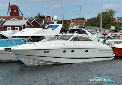 Princess V42 Motorboat 2001, with Volvo Penta KAD300 engine, Sweden