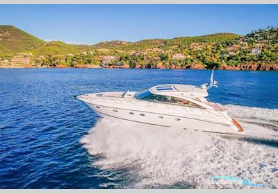 Princess V53 Motorboat 2006, with Volvo Penta engine, France