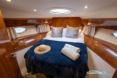 Princess V58 Motorboat 2003, with 2 x Man D2848 LE403 engine, United Kingdom
