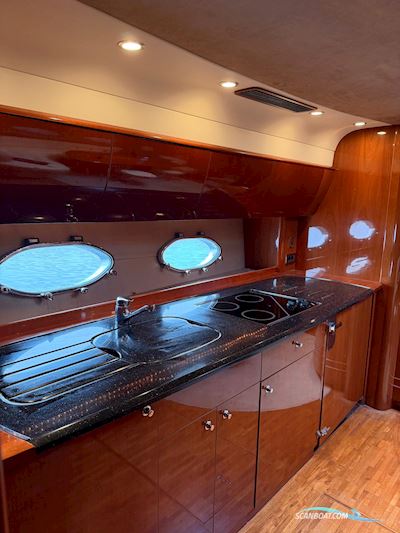 Princess V58 Motorboat 2004, with Man v8 engine, Denmark