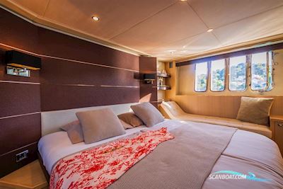 Princess V78 Motorboat 2009, with 2 x Caterpillar C32 engine, Croatia